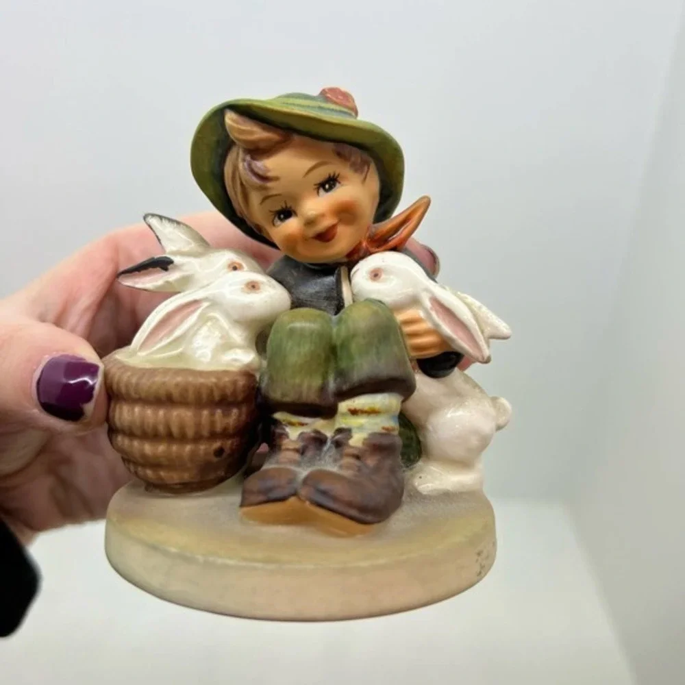 VINTAGE Hummel lot of 5 240, 135, 63,  58, 127 western Germany figurines decor